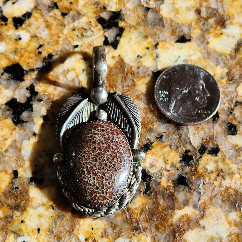 Beautiful Native Piece! 📿 Sterling Silver and Jasper